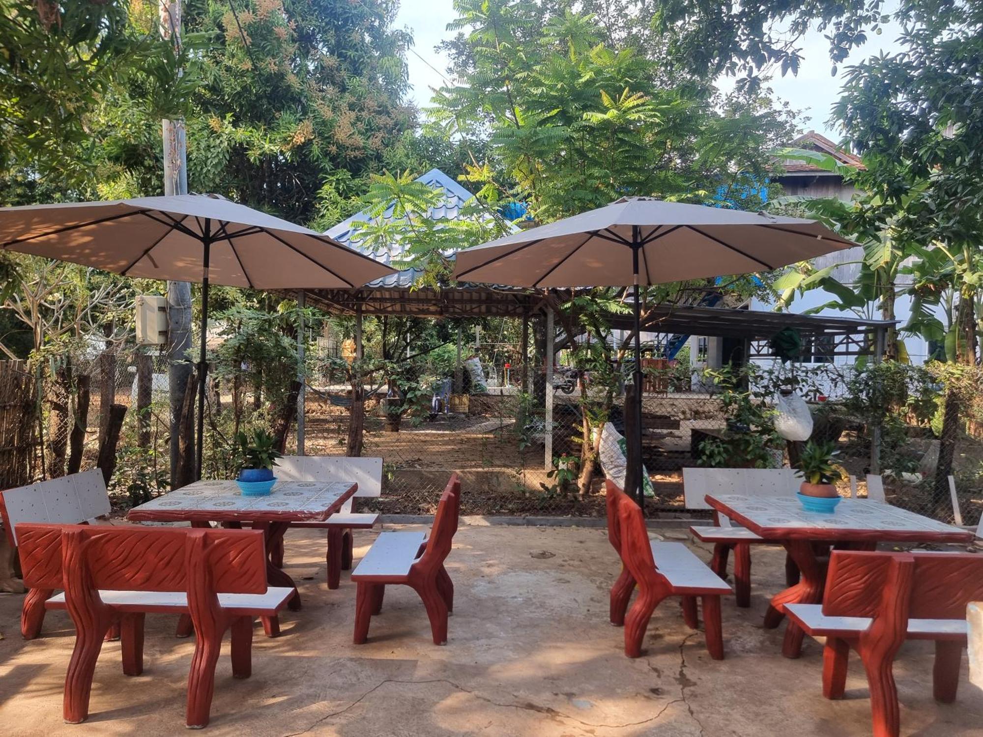 Discover Kratie Homesetay Exterior photo